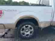 2011 Ford F-150 XLT z VIN 1FTFW1ETXBFC64103, wystawiony jako IAAI lot #42912802 z przebiegiem 181 415 mil mil oraz . Historia ofert i sprzedaży dostępna na DreamBid. Obrazek 17.