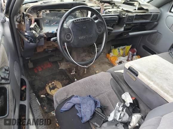 1997 Dodge 1500 with VIN 3B7HC13YXVG818680, listed as a Copart auction lot 49602475 with 201,416 mi miles and Non repairable. Bid and sale history available at DreamBid. Image 8.