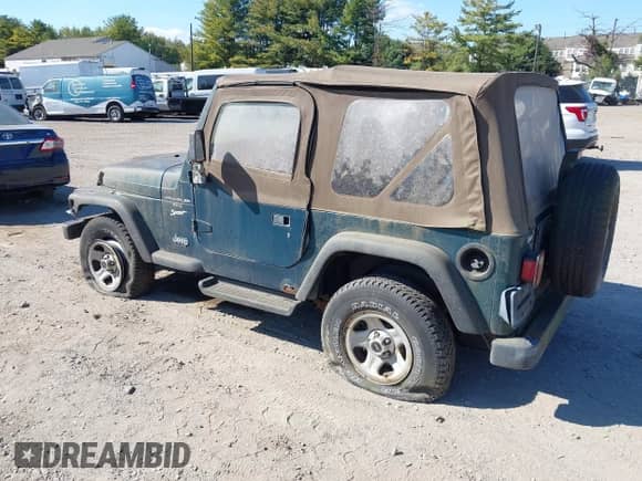 1997 Jeep Wrangler Sport с VIN 1J4FY19S3VP547673, выставлен на аукционе IAAI как лот 43393588 с пробегом 173 065 миль миль и . История ставок и продаж доступна на DreamBid. Изображение 3.