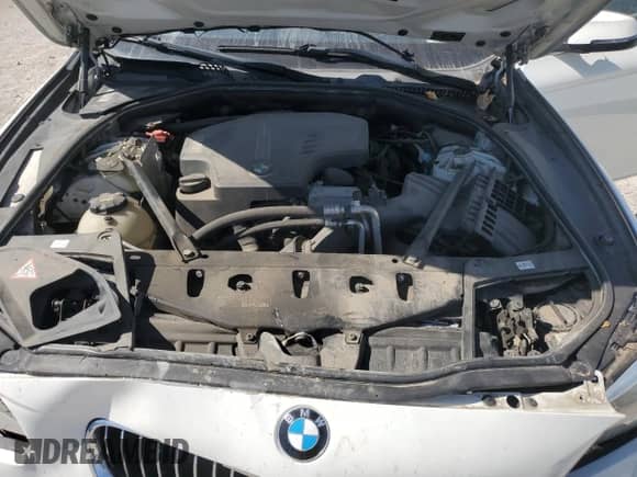 2015 BMW 5 Series 528i xDrive with VIN WBA5A7C55FD623812, listed as a Copart auction lot 80330825 with Not provided miles and Salvage title. Bid and sale history available at DreamBid. Image 11.