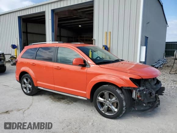 2018 Dodge Journey Crossroad с VIN 3C4PDCGB0JT187269, выставлен на аукционе Copart как лот 70273715 с пробегом 141 812 миль миль и Списание • Salvage title. История ставок и продаж доступна на DreamBid. Изображение 4.