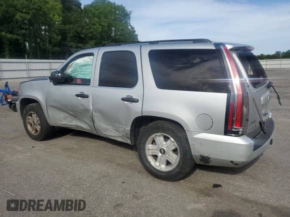 2012 Chevrolet Tahoe Commercial z VIN 1GNSK4E03CR195411, wystawiony jako Copart lot #57325215 z przebiegiem 183 133 mil mil oraz Szkoda całkowita • Salvage title. Historia ofert i sprzedaży dostępna na DreamBid. Obrazek 2.