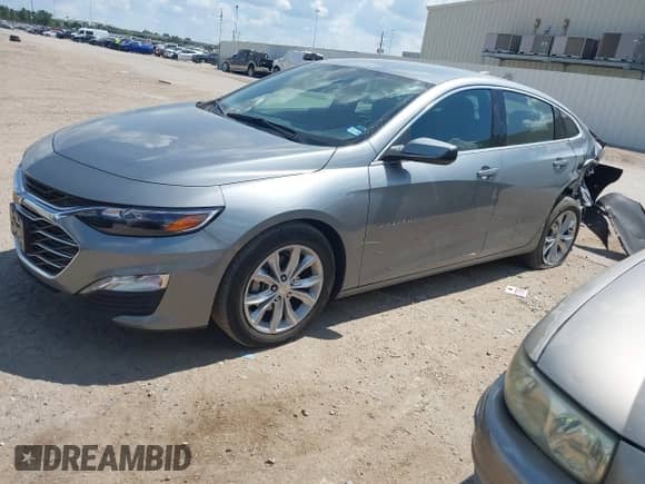 2025 Chevrolet Malibu LT z VIN 1G1ZD5ST7SF144590, wystawiony jako IAAI lot #43275655 z przebiegiem 18 311 mil mil oraz . Historia ofert i sprzedaży dostępna na DreamBid. Obrazek 17.