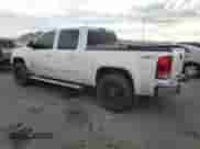 2010 GMC Sierra 1500 SLT с VIN 3GTRKWE3XAG183055, выставлен на аукционе Copart как лот 81366215 с пробегом 137 324 миль миль и Списание • Salvage title. История ставок и продаж доступна на DreamBid. Изображение 2.