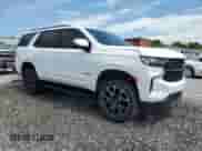 2021 Chevrolet Tahoe RST z VIN 1GNSCRKD9MR395972, wystawiony jako Copart lot #55987375 z przebiegiem 107 689 mil mil oraz Szkoda całkowita • Salvage title. Historia ofert i sprzedaży dostępna na DreamBid. Obrazek 4.