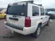 2006 Jeep Commander z VIN 1J8HG48N16C212153, wystawiony jako IAAI lot #42829776 z przebiegiem 123 609 mil mil oraz . Historia ofert i sprzedaży dostępna na DreamBid. Obrazek 4.