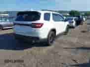 2025 Honda Pilot Black Edition с VIN 5FNYG1H92SB034288, выставлен на аукционе IAAI как лот 43060996 с пробегом 4 937 миль миль и . История ставок и продаж доступна на DreamBid. Изображение 4.