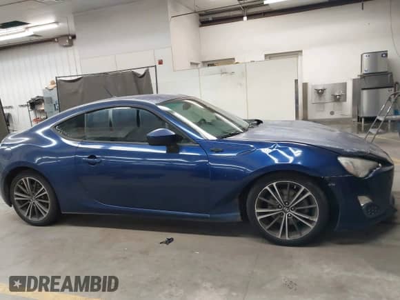 2013 Scion FR-S с VIN JF1ZNAA13D2700472, выставлен на аукционе IAAI как лот 43466036 с пробегом 152 366 миль миль и . История ставок и продаж доступна на DreamBid. Изображение 13.