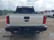2015 Chevrolet Silverado 1500 LT z VIN 3GCPCREC0FG422416, wystawiony jako IAAI lot #43165757 z przebiegiem 177 216 mil mil oraz . Historia ofert i sprzedaży dostępna na DreamBid. Obrazek 16.