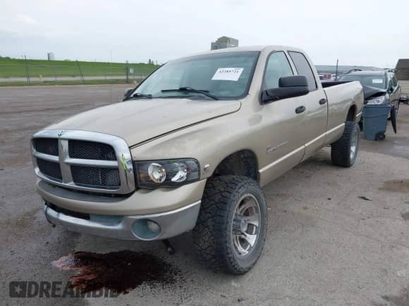 2003 Dodge 2500 ST with VIN 3D7KU28C43G721760, listed as a IAAI auction lot 42285721 with Not provided miles and . Bid and sale history available at DreamBid. Image 2.