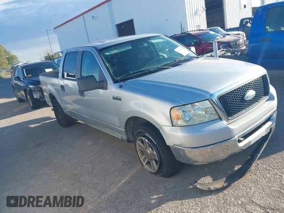 2008 Ford F-150 XL with VIN 1FTRW12W78FB32226, listed as a IAAI auction lot 43178449 with 93,381 mi miles and . Bid and sale history available at DreamBid. Image 1.