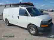 2019 Chevrolet Express Cargo с VIN 1GCWGAFG5K1247026, выставлен на аукционе IAAI как лот 43187800 с пробегом 156 639 миль миль и . История ставок и продаж доступна на DreamBid. Изображение 1.