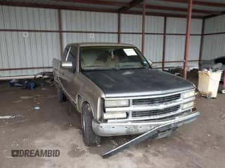 1992 Chevrolet Silverado 1500 z VIN 2GCEC19K5N1119424, wystawiony jako IAAI lot #42080256 z przebiegiem 182 091 mil mil oraz . Historia ofert i sprzedaży dostępna na DreamBid. Obrazek 1.