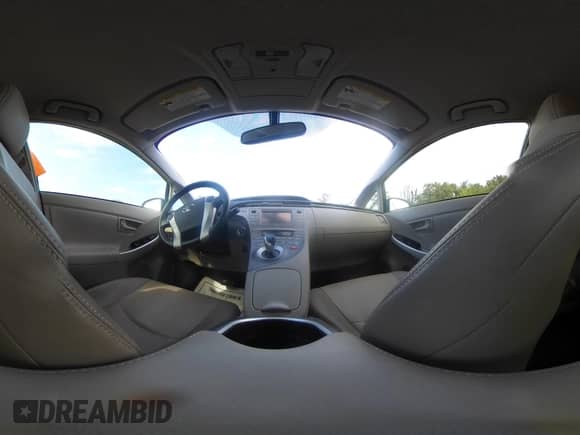 2015 Toyota Prius Four z VIN JTDKN3DU7F0464419, wystawiony jako IAAI lot #42747539 z przebiegiem 60 339 mil mil oraz . Historia ofert i sprzedaży dostępna na DreamBid. Obrazek 19.