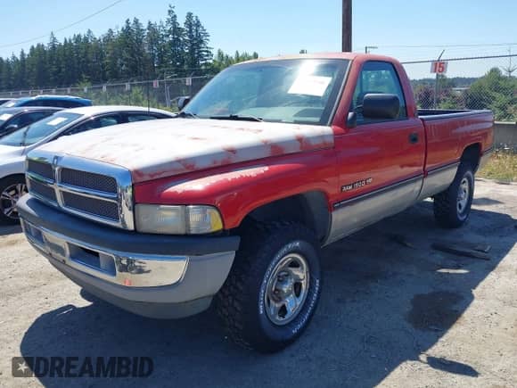 1994 Dodge 1500 with VIN 1B7HF16Z0RS642118, listed as a IAAI auction lot 42849946 with 192,924 mi miles and . Bid and sale history available at DreamBid. Image 2.