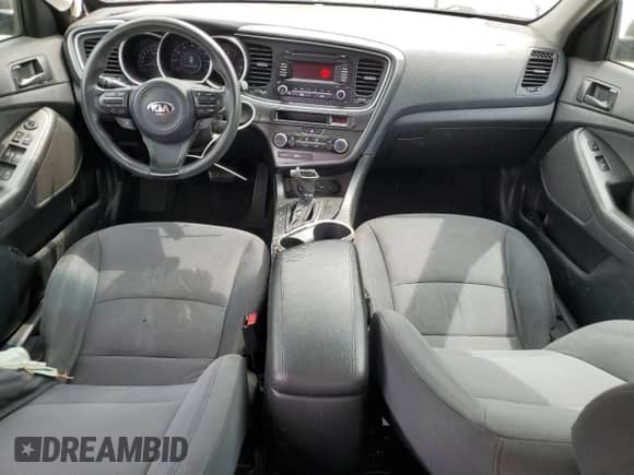 2015 Kia Optima LX с VIN KNAGM4A71F5642306, выставлен на аукционе Copart как лот 70604665 с пробегом 188 034 миль миль и Списание • Salvage title. История ставок и продаж доступна на DreamBid. Изображение 8.
