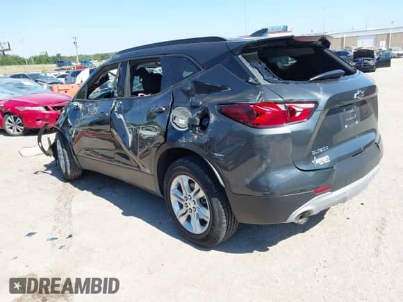 2019 Chevrolet Blazer with VIN 3GNKBBRA1KS696641, listed as a IAAI auction lot 43063365 with 74,308 mi miles and . Bid and sale history available at DreamBid. Image 3.