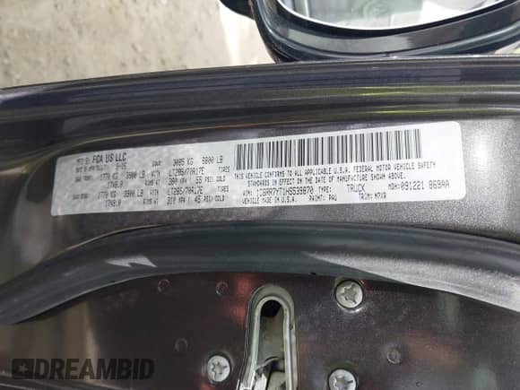 2017 Ram 1500 Rebel z VIN 1C6RR7YT1HS539870, wystawiony jako IAAI lot #42755780 z przebiegiem 109 690 mil mil oraz . Historia ofert i sprzedaży dostępna na DreamBid. Obrazek 9.