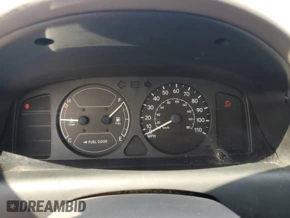 1998 Chevrolet Prizm Lsi с VIN 1Y1SK5280WZ422403, выставлен на аукционе Copart как лот 56295015 с пробегом Не указан миль и Списание • Salvage title. История ставок и продаж доступна на DreamBid. Изображение 9.