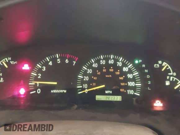 2001 Toyota Tundra Limited z VIN 5TBBT48171S187006, wystawiony jako IAAI lot #43507947 z przebiegiem 141 331 mil mil oraz . Historia ofert i sprzedaży dostępna na DreamBid. Obrazek 7.