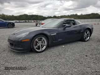2013 Chevrolet Corvette Grand Sport 3LT с VIN 1G1YW2DW3D5110263, выставлен на аукционе Copart как лот 85343475 с пробегом 61 603 миль миль и Списание • Salvage title. История ставок и продаж доступна на DreamBid. Изображение 1.