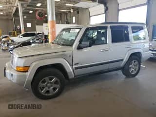 2007 Jeep Commander Sport with VIN 1J8HG48P07C671550, listed as a Copart auction lot 69456645 with 204,724 mi miles and Salvage title. Bid and sale history available at DreamBid. Image 1.