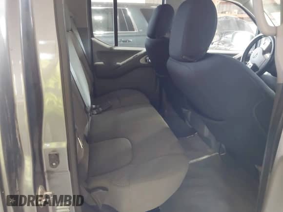 2018 Nissan Frontier SV z VIN 1N6AD0EV2JN747419, wystawiony jako IAAI lot #42542208 z przebiegiem 162 288 mil mil oraz . Historia ofert i sprzedaży dostępna na DreamBid. Obrazek 8.