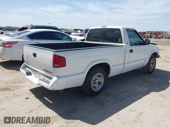 1997 Chevrolet S-10 LS с VIN 1GCCS1446VK177173, выставлен на аукционе IAAI как лот 41798896 с пробегом 285 446 миль миль и . История ставок и продаж доступна на DreamBid. Изображение 4.