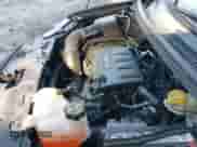 2013 Chevrolet Sonic RS z VIN 1G1JH6SB9D4176972, wystawiony jako IAAI lot #42191316 z przebiegiem 85 102 mil mil oraz . Historia ofert i sprzedaży dostępna na DreamBid. Obrazek 13.