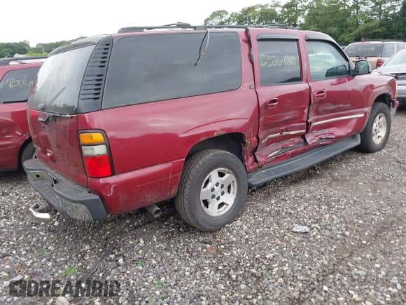 2006 Chevrolet Suburban Z71 с VIN 1GNFK16Z76J100848, выставлен на аукционе IAAI как лот 42715014 с пробегом Не указан миль и . История ставок и продаж доступна на DreamBid. Изображение 4.
