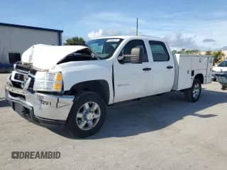 2012 Chevrolet Silverado 2500HD с VIN 1GB1CVCG9CF111640, выставлен на аукционе Copart как лот 70180974 с пробегом 337 718 миль миль и Списание • Salvage title. История ставок и продаж доступна на DreamBid. Изображение 1.