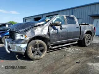 2016 Ram 1500 Outdoorsman z VIN 1C6RR7LT1GS243785, wystawiony jako Copart lot #54973705 z przebiegiem 80 937 mil mil oraz Szkoda całkowita • Salvage title. Historia ofert i sprzedaży dostępna na DreamBid. Obrazek 1.