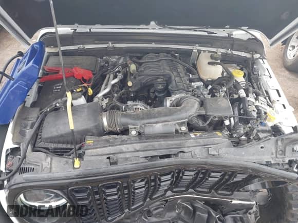 2024 Jeep Wrangler Sport S z VIN 1C4PJXDG1RW262230, wystawiony jako IAAI lot #42870964 z przebiegiem 15 968 mil mil oraz . Historia ofert i sprzedaży dostępna na DreamBid. Obrazek 10.