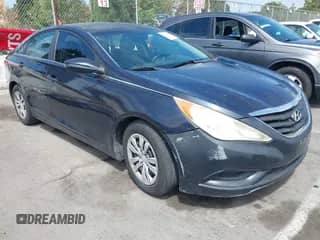 2011 Hyundai Sonata GLS z VIN 5NPEB4AC8BH151190, wystawiony jako IAAI lot #43024466 z przebiegiem 102 082 mil mil oraz . Historia ofert i sprzedaży dostępna na DreamBid. Obrazek 1.