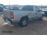 2000 Chevrolet Silverado 1500 LS with VIN 1GCEC14W2YZ179649, listed as a IAAI auction lot 42525015 with 284,859 mi miles and . Bid and sale history available at DreamBid. Image 4.