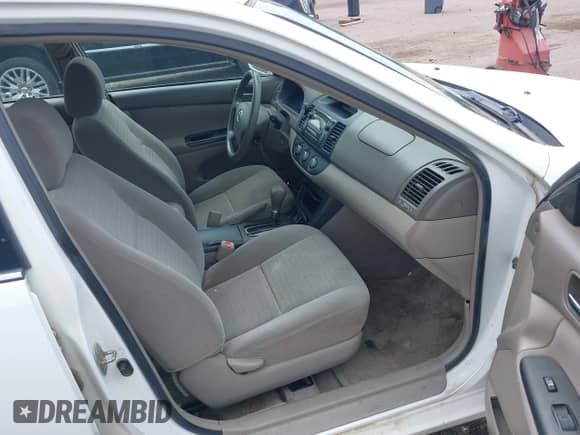 2005 Toyota Camry LE с VIN 4T1BE32K25U029733, выставлен на аукционе IAAI как лот 42763500 с пробегом 237 173 миль миль и . История ставок и продаж доступна на DreamBid. Изображение 5.