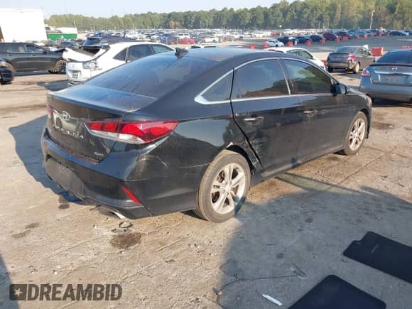 2018 Hyundai Sonata SEL with VIN 5NPE34AF0JH718014, listed as a IAAI auction lot 43202817 with 175,009 mi miles and . Bid and sale history available at DreamBid. Image 4.