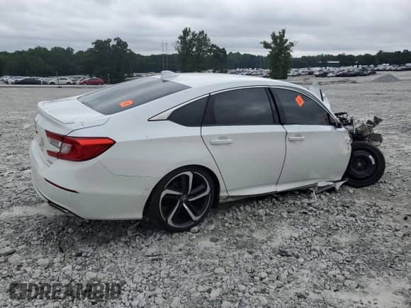 2018 Honda Accord Sport with VIN 1HGCV1F35JA201895, listed as a Copart auction lot 69991375 with 94,638 mi miles and Salvage title. Bid and sale history available at DreamBid. Image 3.