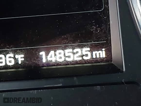 2017 Hyundai Santa Fe Limited Ultimate z VIN KM8SR4HF8HU222221, wystawiony jako IAAI lot #42951576 z przebiegiem 148 525 mil mil oraz . Historia ofert i sprzedaży dostępna na DreamBid. Obrazek 16.