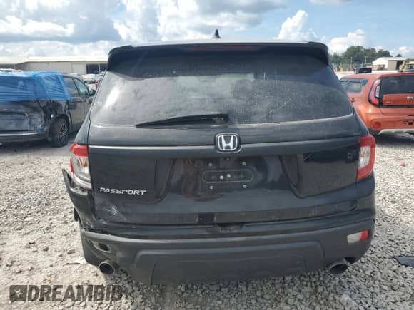 2020 Honda Passport EX-L with VIN 5FNYF7H51LB001285, listed as a Copart auction lot 68087805 with 91,366 mi miles and Salvage title. Bid and sale history available at DreamBid. Image 6.
