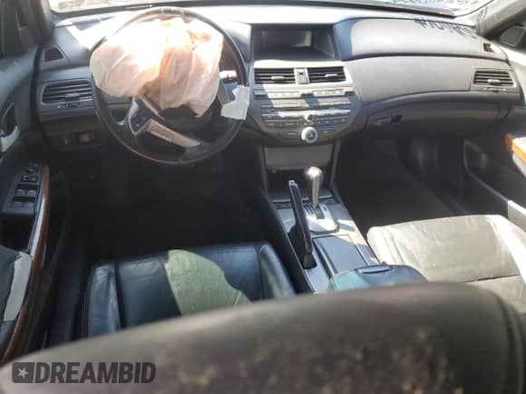 2011 Honda Accord EX-L с VIN 1HGCP2F86BA004148, выставлен на аукционе Copart как лот 84906285 с пробегом Не указан миль и Списание • Salvage title. История ставок и продаж доступна на DreamBid. Изображение 8.