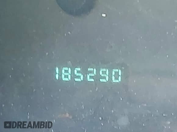 2000 Dodge Dakota z VIN 1B7GL22X0YS725769, wystawiony jako IAAI lot #43526369 z przebiegiem 185 290 mil mil oraz . Historia ofert i sprzedaży dostępna na DreamBid. Obrazek 7.