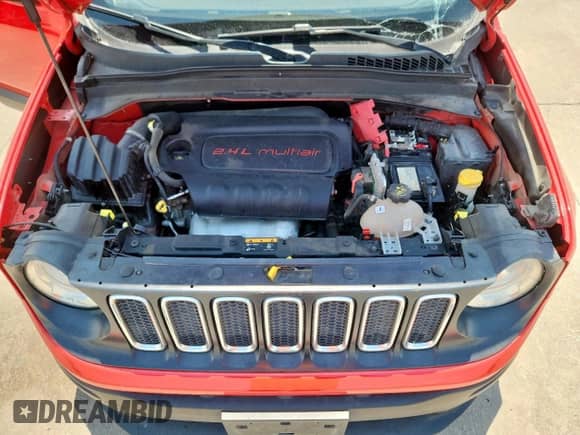 2018 Jeep Renegade Altitude with VIN ZACCJABB7JPJ23396, listed as a Copart auction lot 68029055 with 102,618 mi miles and Non repairable. Bid and sale history available at DreamBid. Image 12.