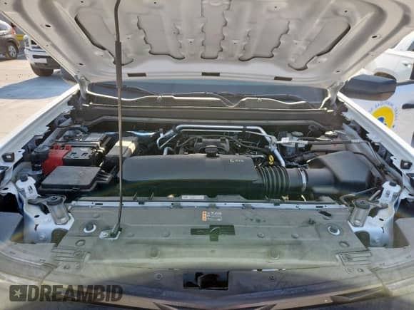 2024 Chevrolet Colorado 2WD Work Truck with VIN 1GCGSBEC9R1104582, listed as a Copart auction lot 67949275 with 5,647 mi miles and Salvage title. Bid and sale history available at DreamBid. Image 11.