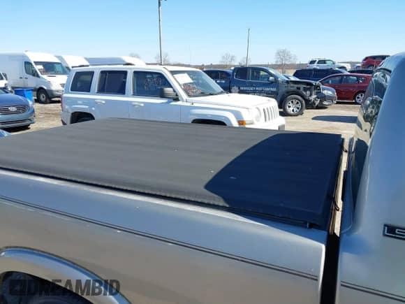 2001 Chevrolet S-10 with VIN 1GCCS145X18252019, listed as a IAAI auction lot 41734902 with 84,136 mi miles and . Bid and sale history available at DreamBid. Image 8.