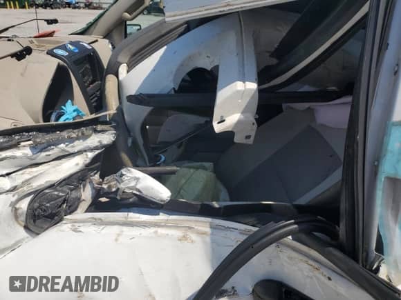 2006 Ford Explorer XLS with VIN 1FMEU62E26UB03181, listed as a Copart auction lot 71538485 with Not provided miles and Salvage title. Bid and sale history available at DreamBid. Image 7.