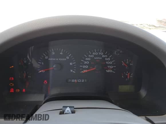 2004 Ford F-150 XLT with VIN 1FTRW12WX4KB44873, listed as a Copart auction lot 71471255 with 244,883 mi miles and Salvage title. Bid and sale history available at DreamBid. Image 9.