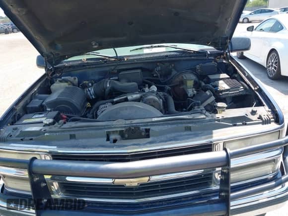 1999 Chevrolet Suburban с VIN 1GNFK16R1XJ422547, выставлен на аукционе IAAI как лот 42808356 с пробегом 161 260 миль миль и . История ставок и продаж доступна на DreamBid. Изображение 10.
