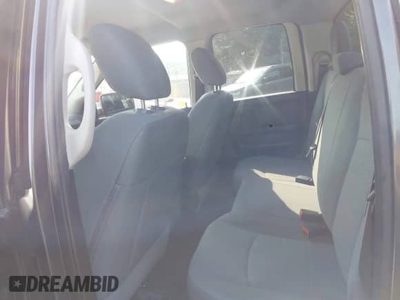 2018 Ram 1500 Express с VIN 1C6RR7FT3JS218244, выставлен на аукционе IAAI как лот 42452712 с пробегом 80 610 миль миль и . История ставок и продаж доступна на DreamBid. Изображение 8.