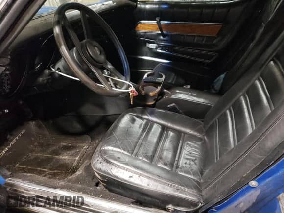 1976 Chevrolet Corvette с VIN 1Z37L6S410469, выставлен на аукционе Copart как лот 73219274 с пробегом 7 904 миль миль и Списание • Salvage title. История ставок и продаж доступна на DreamBid. Изображение 7.